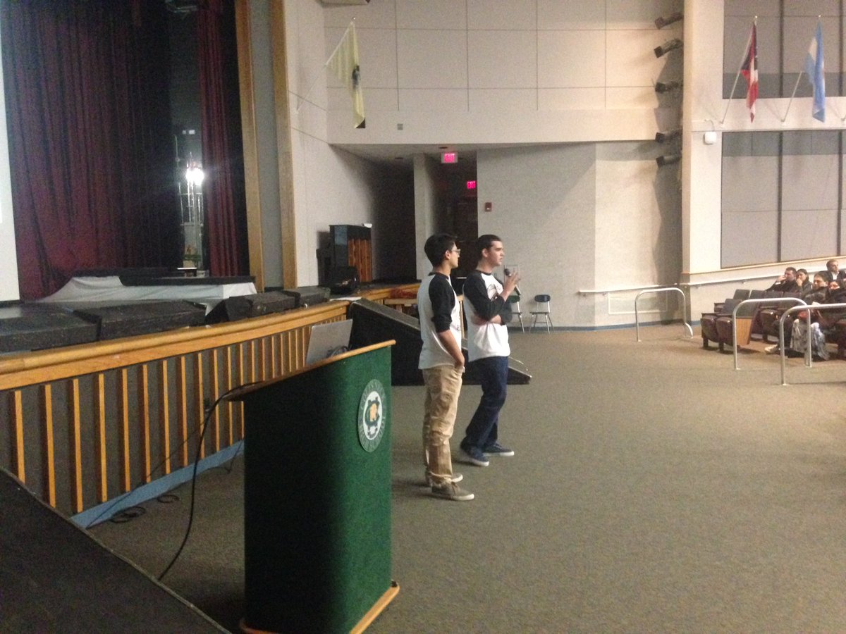 CNHS_Cougars's tweet photo. Thanks @CNSADD for tonight's driver safety presentation-you did a great job &amp; I loved working w/ this talented student group @DSimonCNHS https://t.co/vyWoHT1WQe