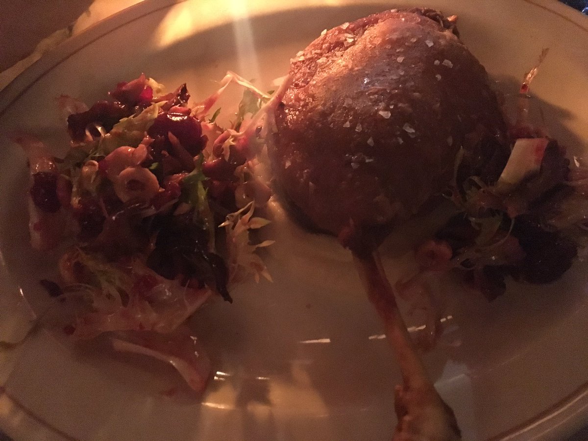 Foodflashme's tweet photo. Best #duckconfit I've had in a while @barbegonia #duck #celeriacpuree #maitake #cranberries #hazelnuts #dinner #frenchfood #foodie https://t.co/V0OgShSydE