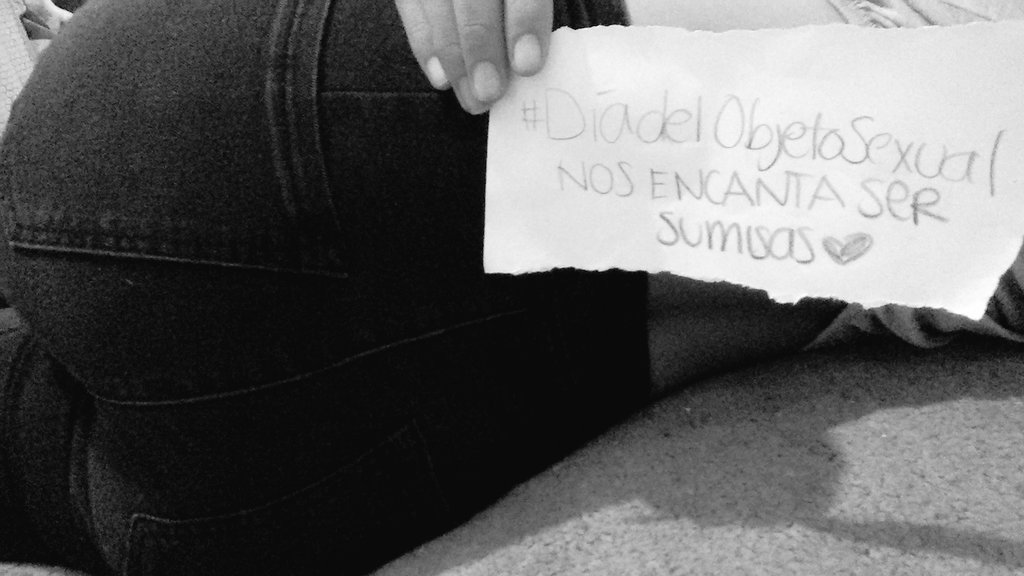 5516459393's tweet photo. #DiaDeLasInútiles
#DiaDelObjetoSexual

Y ella lo sabe https://t.co/KLisyM2UCc