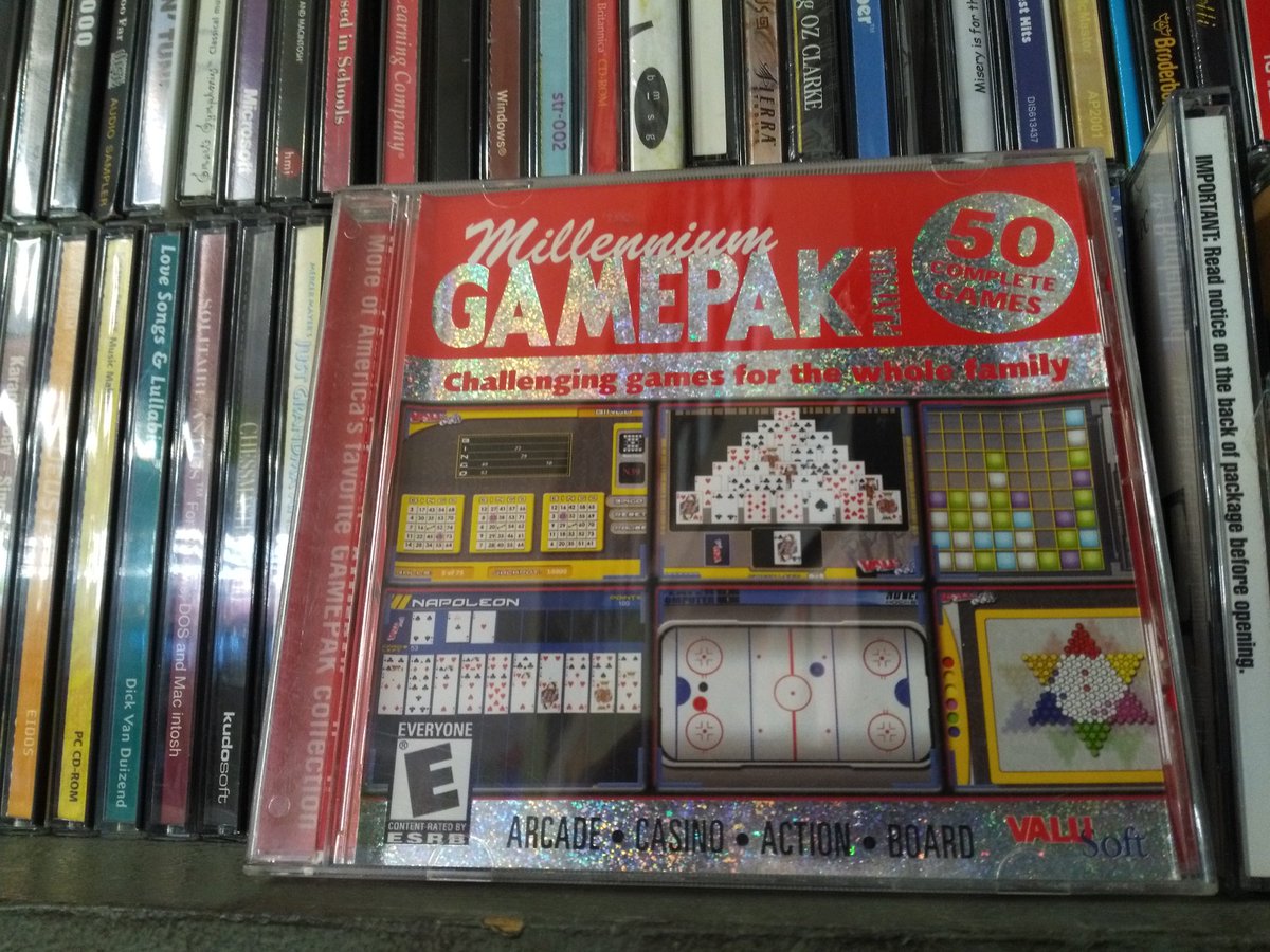 ellaguro's tweet photo. shhh don't tell anyone about this sweet DEAL i got. #forgamersonly https://t.co/ijtnxP9J65