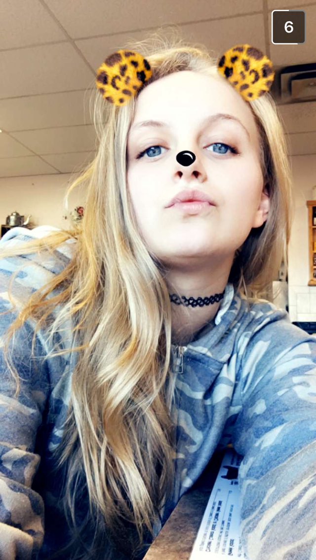 DGAFRAWNY's tweet photo. You are so dam pretty @mjjanisse you mean everything to me, I love you so much ! https://t.co/kaJZF1076t