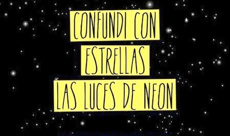 JoaquinSabinaES's tweet photo. Confundí con estrellas las luces de neón. https://t.co/mJYCn7LH2g