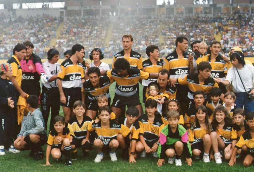 Joel_Bernardo's tweet photo. Copa do Brasil, amanhã tem Criciúma x Fluminense em FM 92.5 e AM 910, Difusora e Transamérica. https://t.co/Bc3Y1l5o26