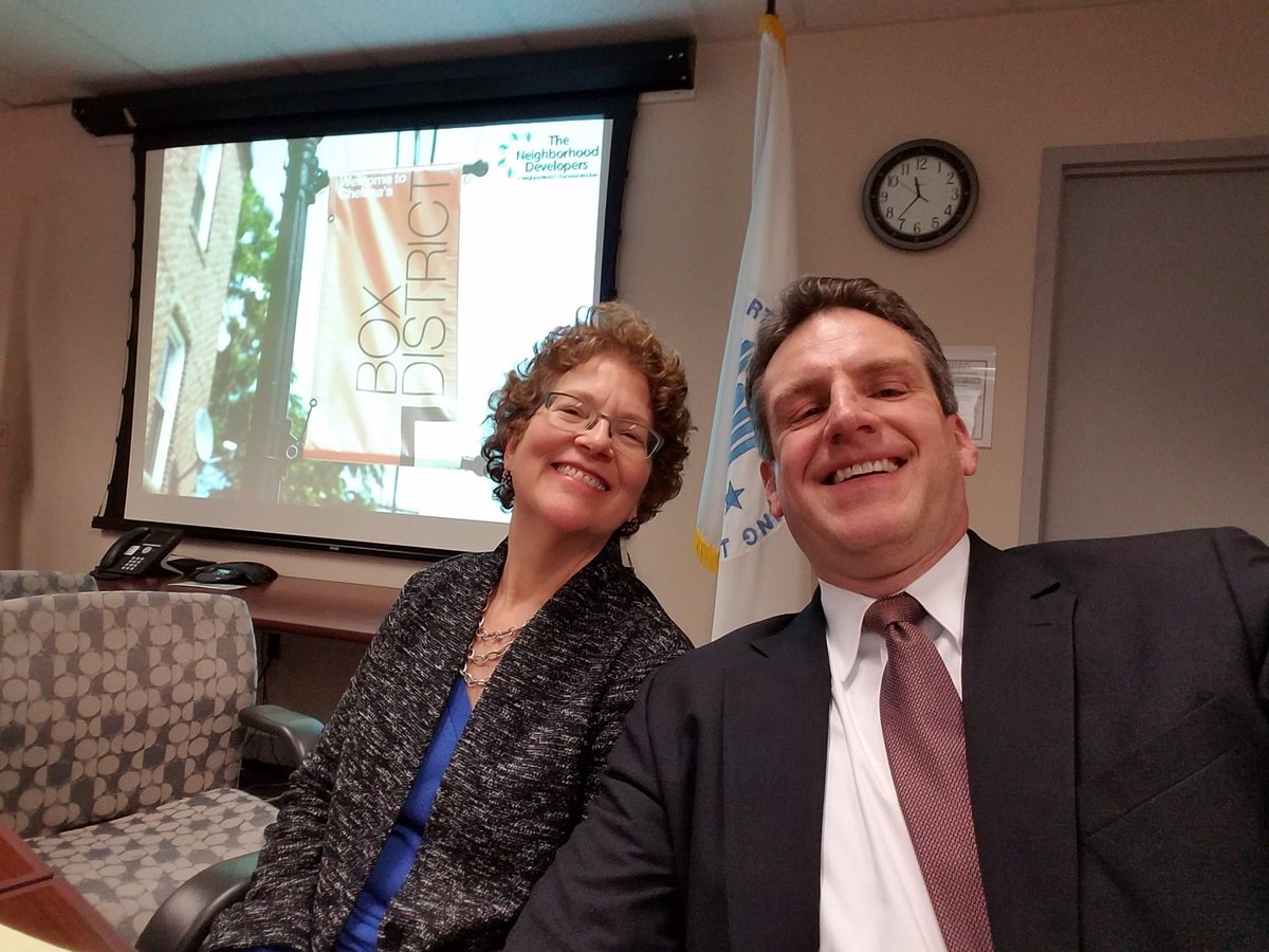 The band's reunion gig:  @TND_inc Ann Houston &amp; I talked to HUD of Chelsea's success. We actually found the old groove &amp; it felt sooo good!