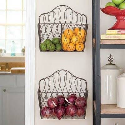 LockerdotLife's tweet photo. Use magazine holders for almost anything. From sorting frozen foods in your freezer to containing cutting boards. #organize #hack #declutter https://t.co/jpvcBqxrun