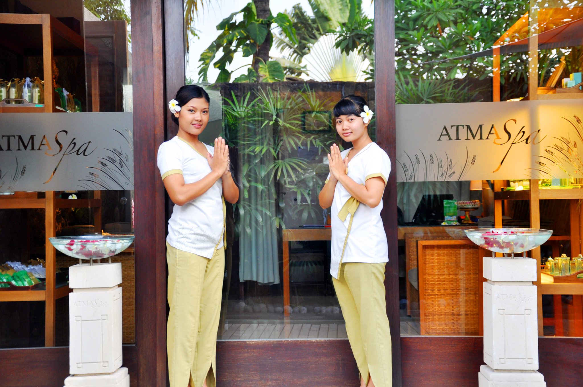 THE HAVEN Seminyak on Twitter: "Welcome to ATMA SPA where the serenity is awaits you. #indonesian #bali #seminyak #spa #treatment #lulur #scrub #atmaspa #bodyscrub #massage https://t.co/hDLoWw3Dvb" / Twitter