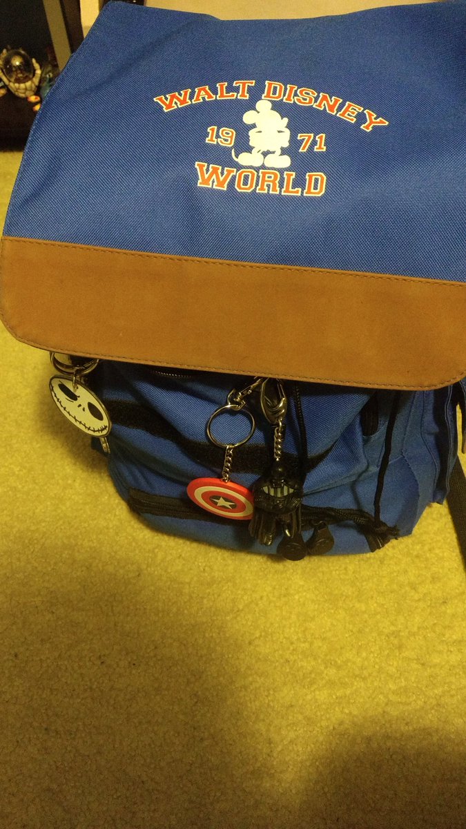 purplejeepgirl9's tweet photo. Packed and ready for DDA!!! #ddadisney #DDApurple #SMC7 https://t.co/vNYAwunzD3