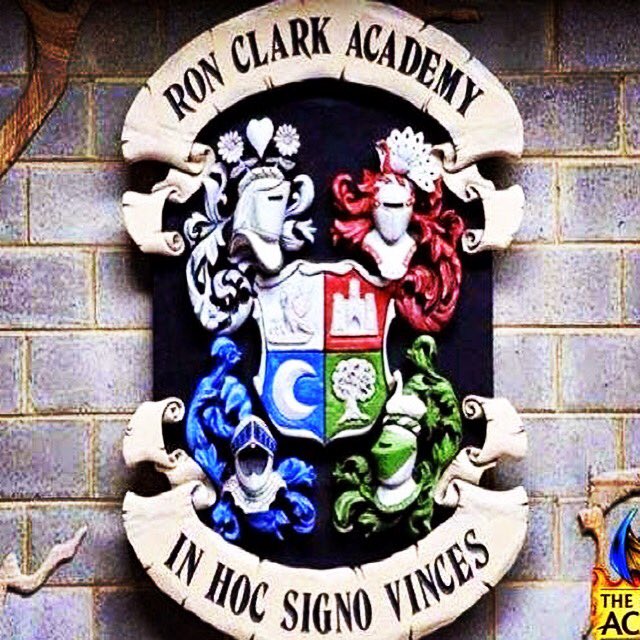 KitKatEDU's tweet photo. Bags are packed, alarm is set & I'm headed to bed...early 3:45am rise 4 #webbelem's road trip to the Ron Clark Academy! #prayers4safety! https://t.co/MfrmOfNFd6
