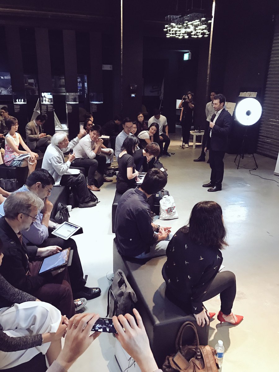 msdc's tweet photo. It is time for Q&A conversations about Design Thinking about Branding. #DOINGOODESIGN #designweek in Singapore at Red Dot Museum. https://t.co/KyUB3oBWgA