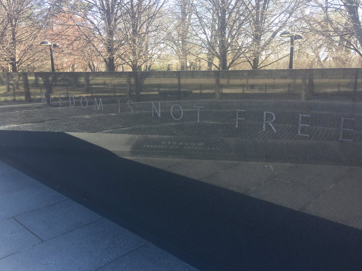 carrieritter's tweet photo. Korea Memorial cont'd https://t.co/cYe256cx1L