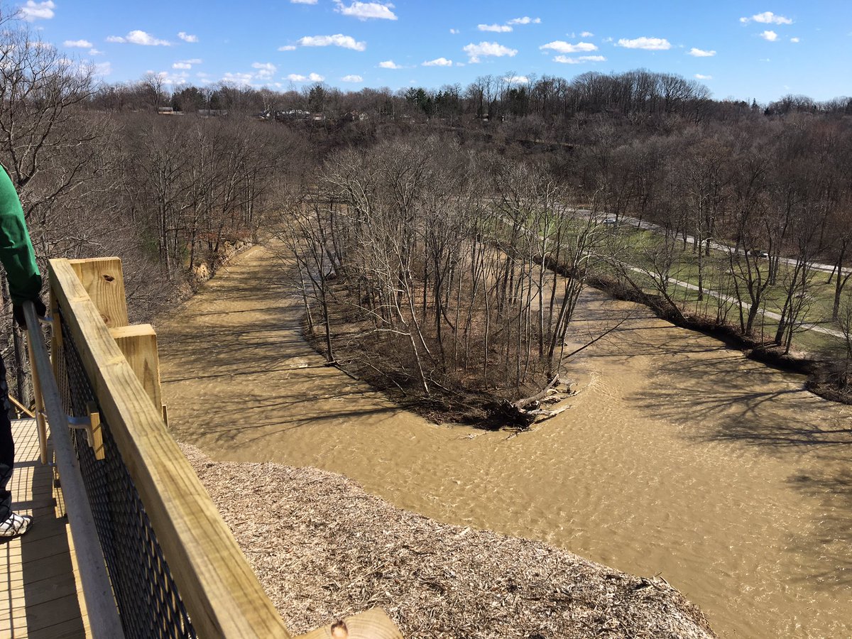 MartyCader's tweet photo. Climbing the #FortHillStairs today! @clevemetroparks @CEO_CleMetParks Great views and strong winds!!!@DebbieBerryCLE https://t.co/0BiI9qHPhm