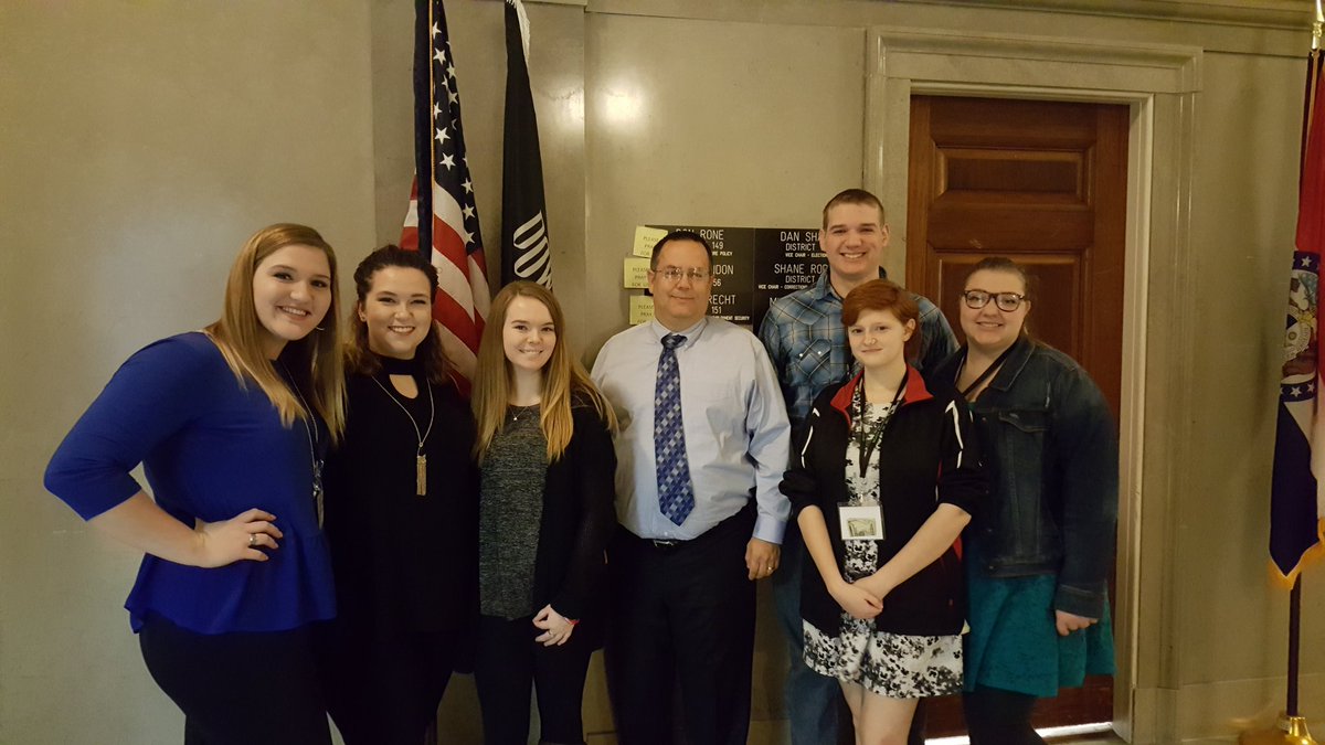 FoxHighSADD's tweet photo. Fox and Seckman SADD making a difference!  Talking to our legislators Dan Shaul and Paul Wieland at the Capitol Bldg! https://t.co/JVi3P0UZWk