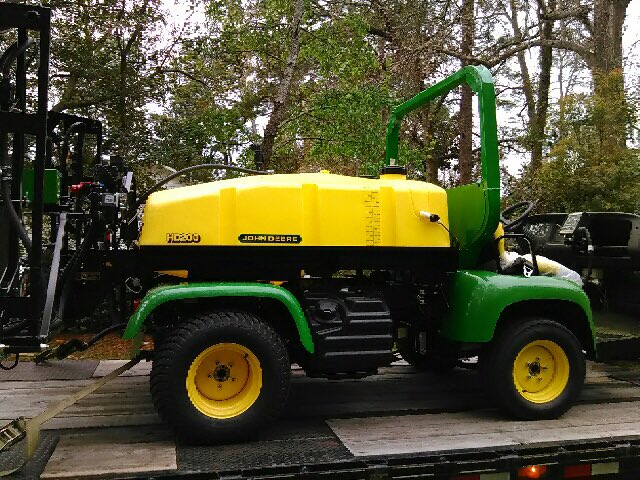 JoeJoehayes69's tweet photo. Delivered Francis Lake GC their new 2020A w/HD200 sprayer today! #spraykings @JohnDeere @ShowTurf https://t.co/pOOLbN0xYT