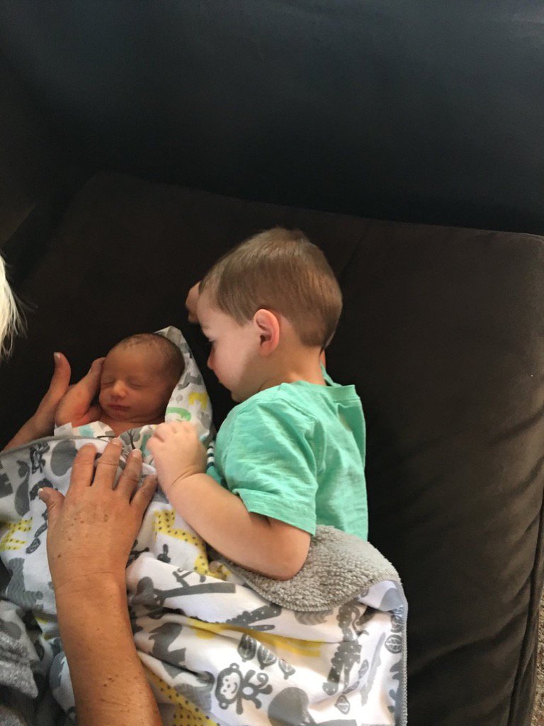 LHoyt95's tweet image. Photo captured with #Eversnap eversnapapp.com/picture/168191… my grandsons!! ❤❤