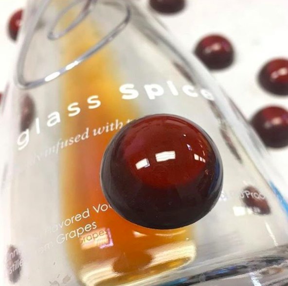 GlassVodka's tweet photo. Treat yourself! @wowchocolates bonbons with #GlassVodka Spice. Now available at our Boutique. https://t.co/WLxu3gBnSQ