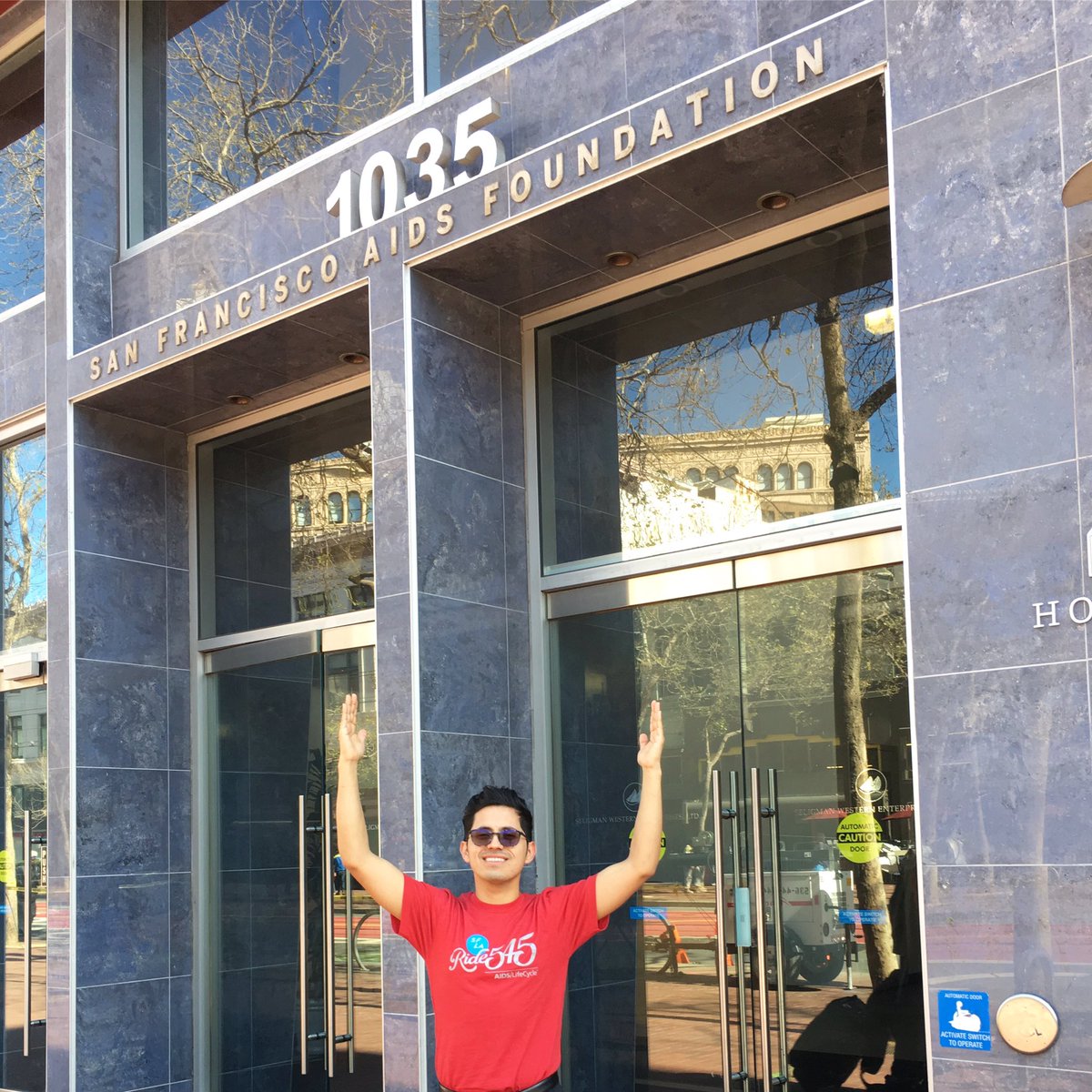 AadrianVargass's tweet photo. We're wearing red and stand in solidarity to support our sisters everywhere fighting for human rights πΉ #internationalwomensday #545project https://t.co/jzNRj70SiI