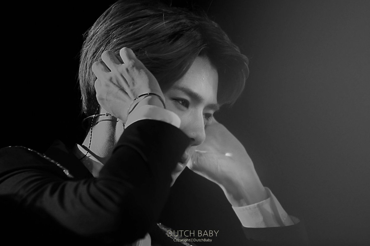 oohsehunna_'s tweet photo. https://t.co/C6asB5Artp
