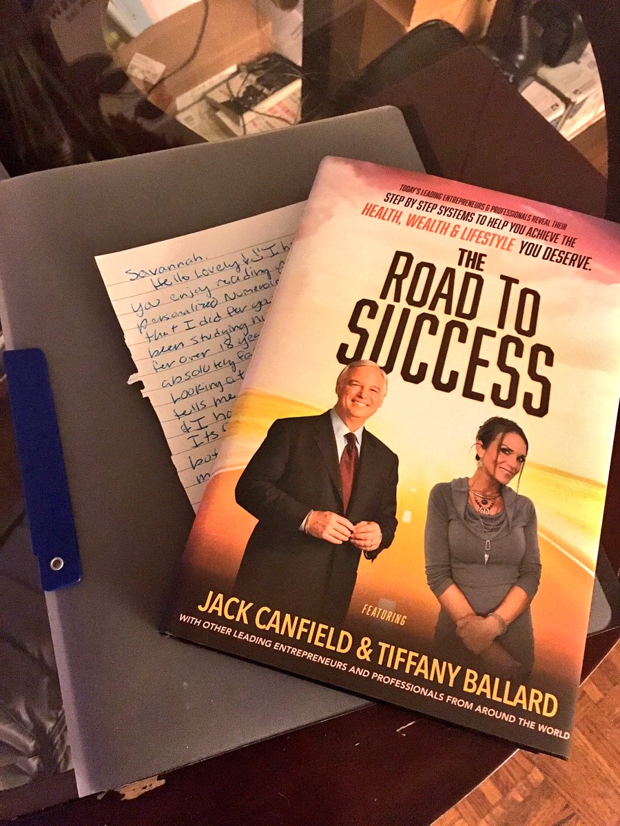 SavIsSavvy's tweet photo. Perfect nightcap to #IWD2017: @tiffanyteeworld's moving, personal gift &amp; a copy of her best-seller #TheRoadToSuccess. ❤️️you! https://t.co/HoHozgKkcX