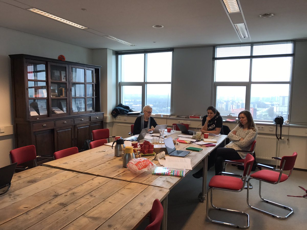 NFrantzeskaki's tweet photo. #modeling the #vision and #transition #pathways for #EU #casestudy for #highendclimatechange @IMPRESSIONS_EU today @drifteur @jaeger_jill https://t.co/quqhs8vEif