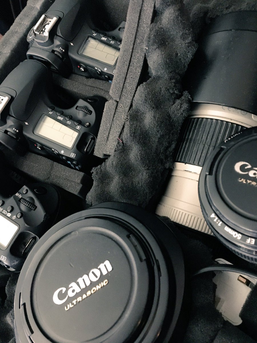 OntSofa's tweet photo. A day of working out #twitch for music with @HarryStanhope !! @Jason_Odle @CanonUKandIE @Twitch #ontsofa #ComingSoon #technical https://t.co/6bDUHqWYei