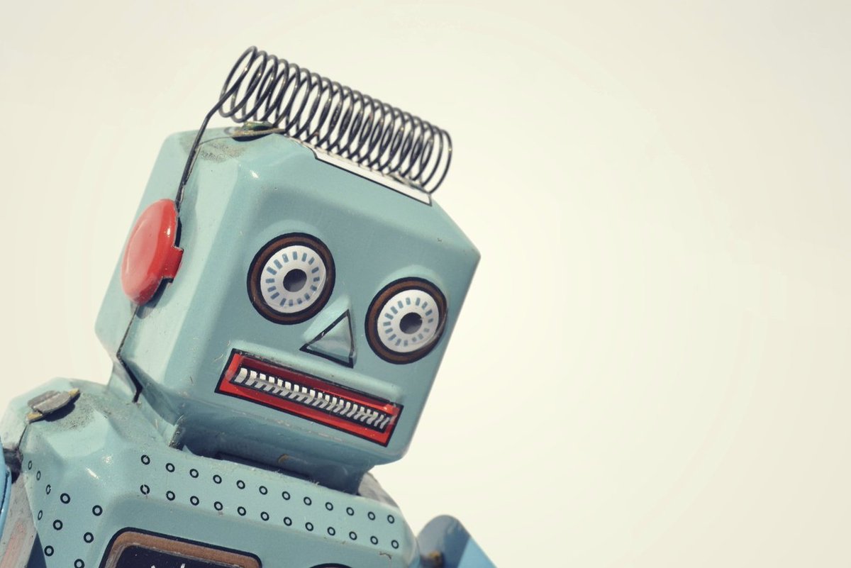 mhr_solutions's tweet photo. Are you on the fence about #bots in #HR? Here's why a bot can be your new best friend at work - https://t.co/2LpQiypTpg 
#AI #HRTech https://t.co/B0SJ9hbGQs