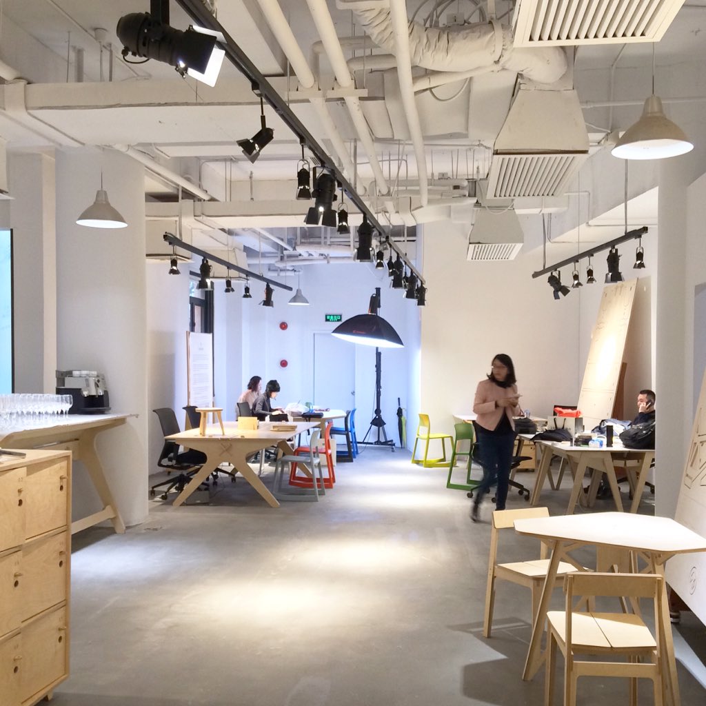 jonisteiner's tweet photo. Our new @open_desk #Shanghai studio, nearly ready for tonight's soft opening during
@DesignShanghai :) #OpenMaking #China https://t.co/CE9pJ11XaU