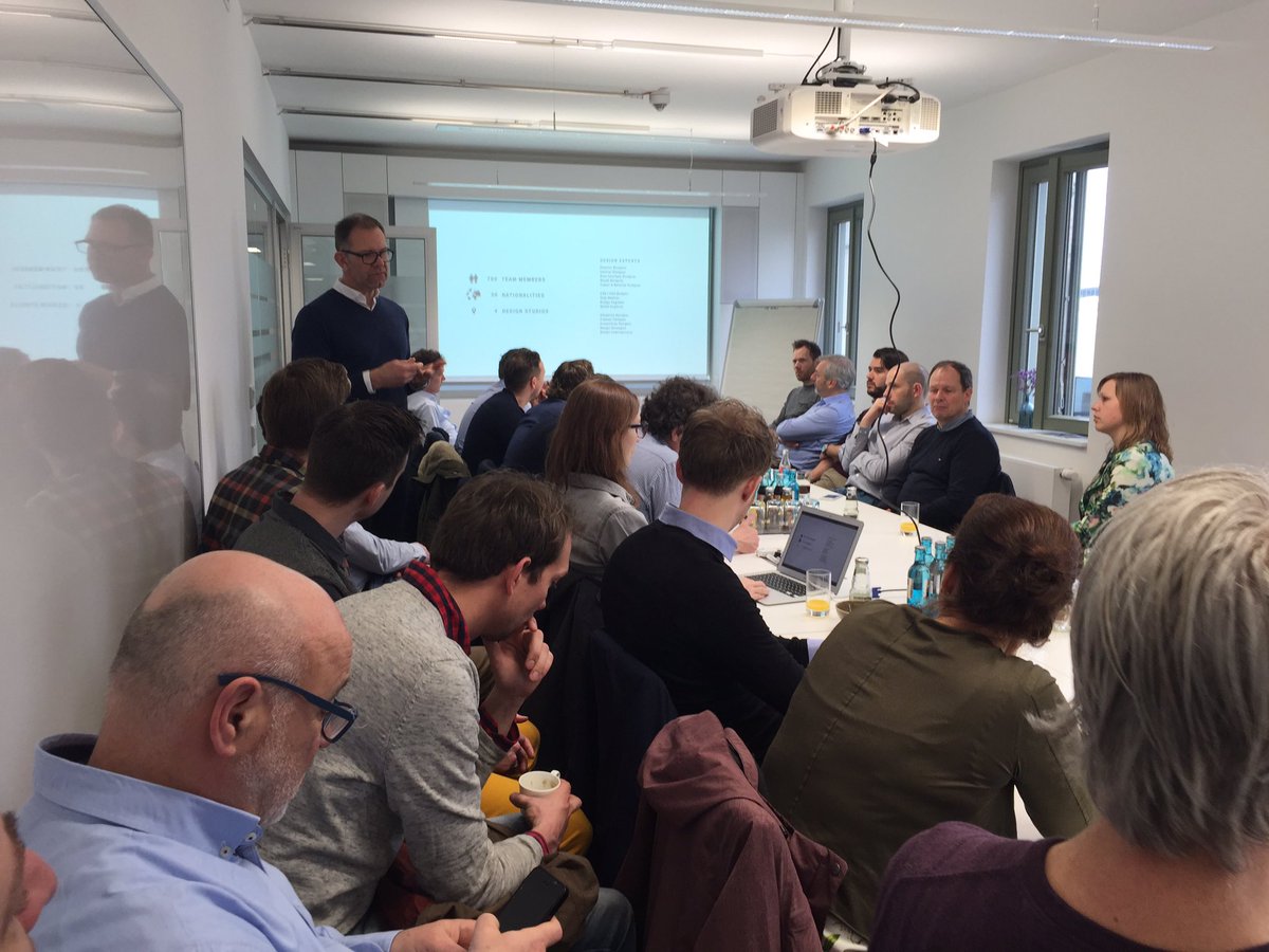 NLinMUC's tweet image. NL Kreativwirtschafts-Unternehmer #FrisMunich17 entdecken @BMWGroup Design #BMWClassic