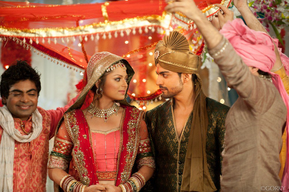DramaANTV's tweet photo. Saatnya menyaksikan Geet eps 53 Guys .
Geet menikah dengan maan sudah dimulai
#GEETANTVEPS53 https://t.co/tuq9RCyDM7