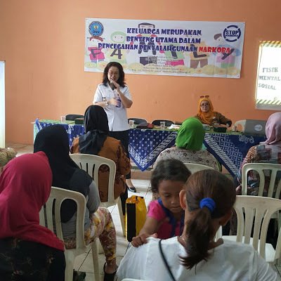 bnn_prov_dki's tweet photo. @infobnn @bnnbergegas Pencegahan Bahaya Narkoba BNNK Jaksel di Daerah Rawan Konflik #stopn… https://t.co/xRXxVRSib5 https://t.co/7VL1XUm96q