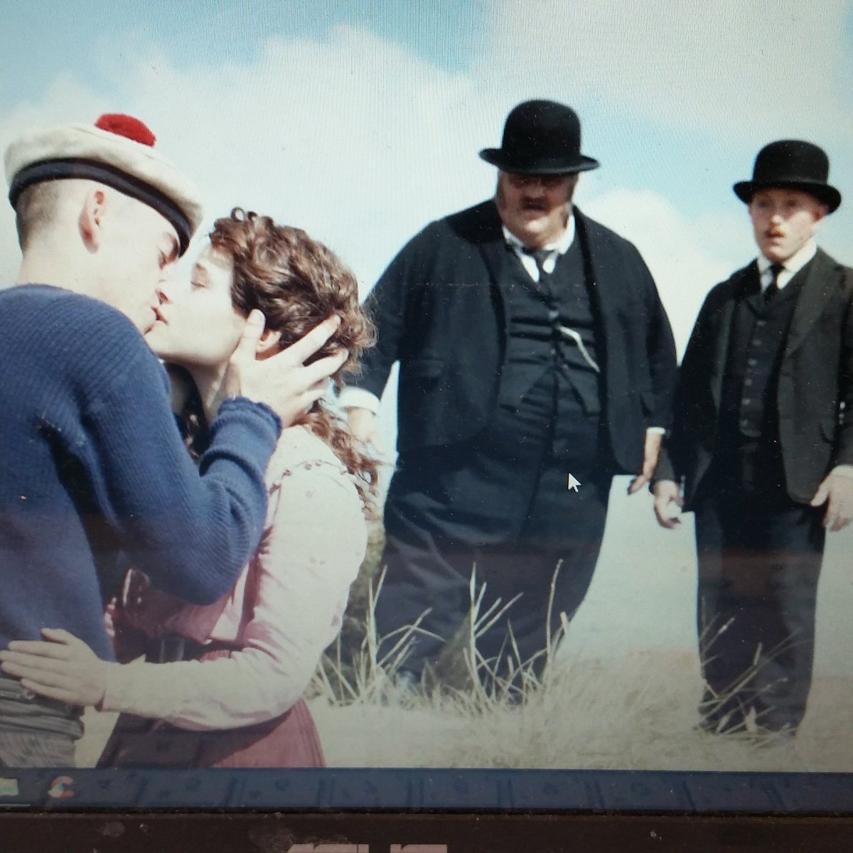 elektrabio's tweet photo. Romantik och humor! Ungdomspris på söndag kl 1930. MYSTERIET I SLACK BAY. #biominbio #elektrabio #Västerås biominbio.se https://t.co/54wpe94B3G