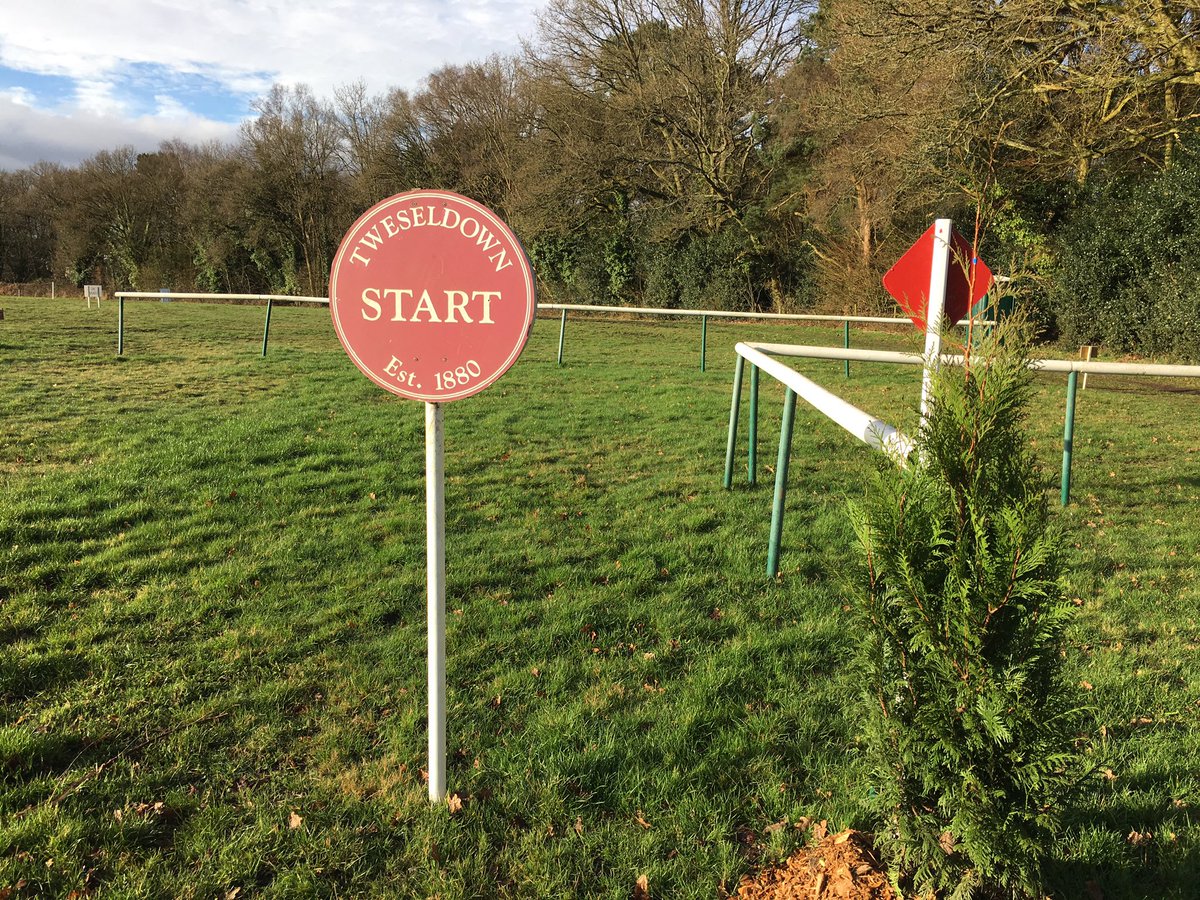 Good Luck to riders for 2017 season <a href="/BEventing/">British Eventing</a> @TweseldownRC