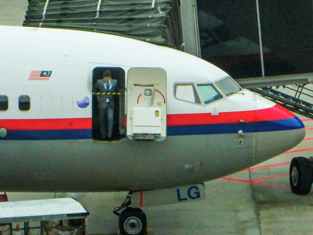 planespapanazzi's tweet photo. LG "Looking Good" down there
Equipment: B737-8FZ/9M-MLG
Airline: @MAS 
#malaysiaairlines #flymh #avgeek #planespotting https://t.co/NLZdwwTJD7