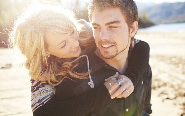 Мужчину надо принимать таким, как он есть. Но оставлять его в таком виде недопустимо.

Сари Габор