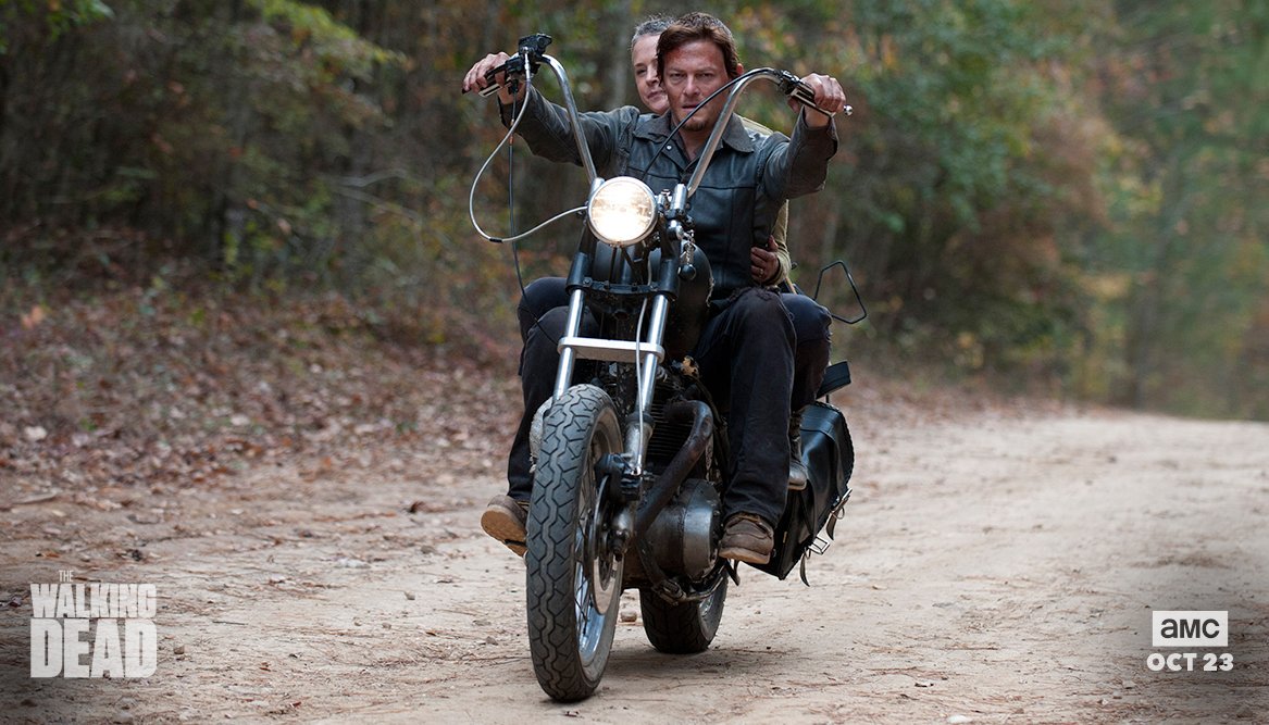 RealTWDFans's tweet photo. From fighting his brother to setting a lake on fire, reflect on Daryl’s journey so far. #TWD https://t.co/3R1HrchgZ3 #daryldixon https://t.co/GukjtrDMNv