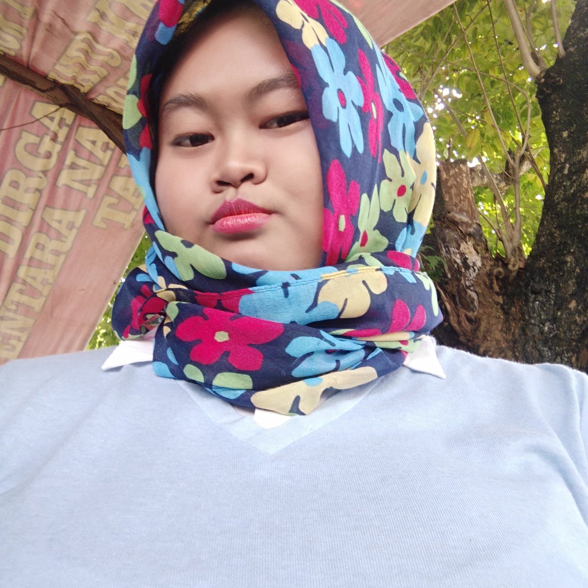 vi_yolanda's tweet photo. My self https://t.co/7wQWDSaQol