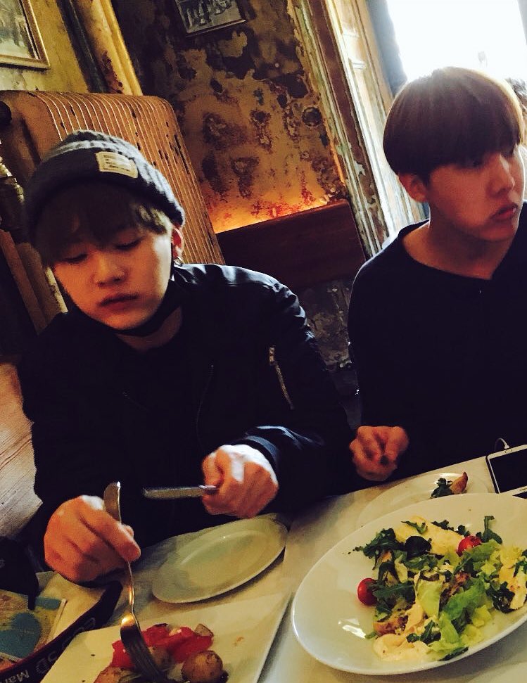 hobiaesthetic tweet picture