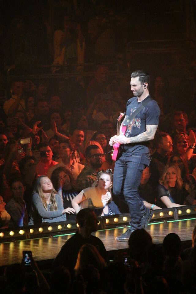 brendiis33's tweet photo. Take Me Back To Kansas City @SprintCenter #MaroonVTour #2015 #ConcertVirginNoMore #VTourMemories https://t.co/wcbIvO5WRa