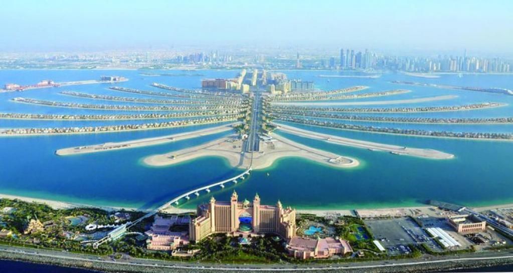 DonegalManor's tweet photo. #Dubai sets a new #tourism record, via @Arab_News https://t.co/DWc9wnU63m https://t.co/4kVjca0ZwW