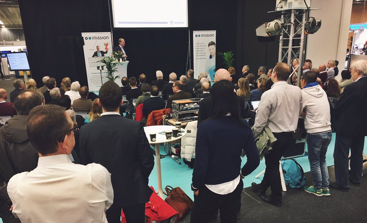 Advanced_2017's tweet photo. Right now: Breakfastseminar with Leif Östling! #aegbg https://t.co/mmU4TqLYpM