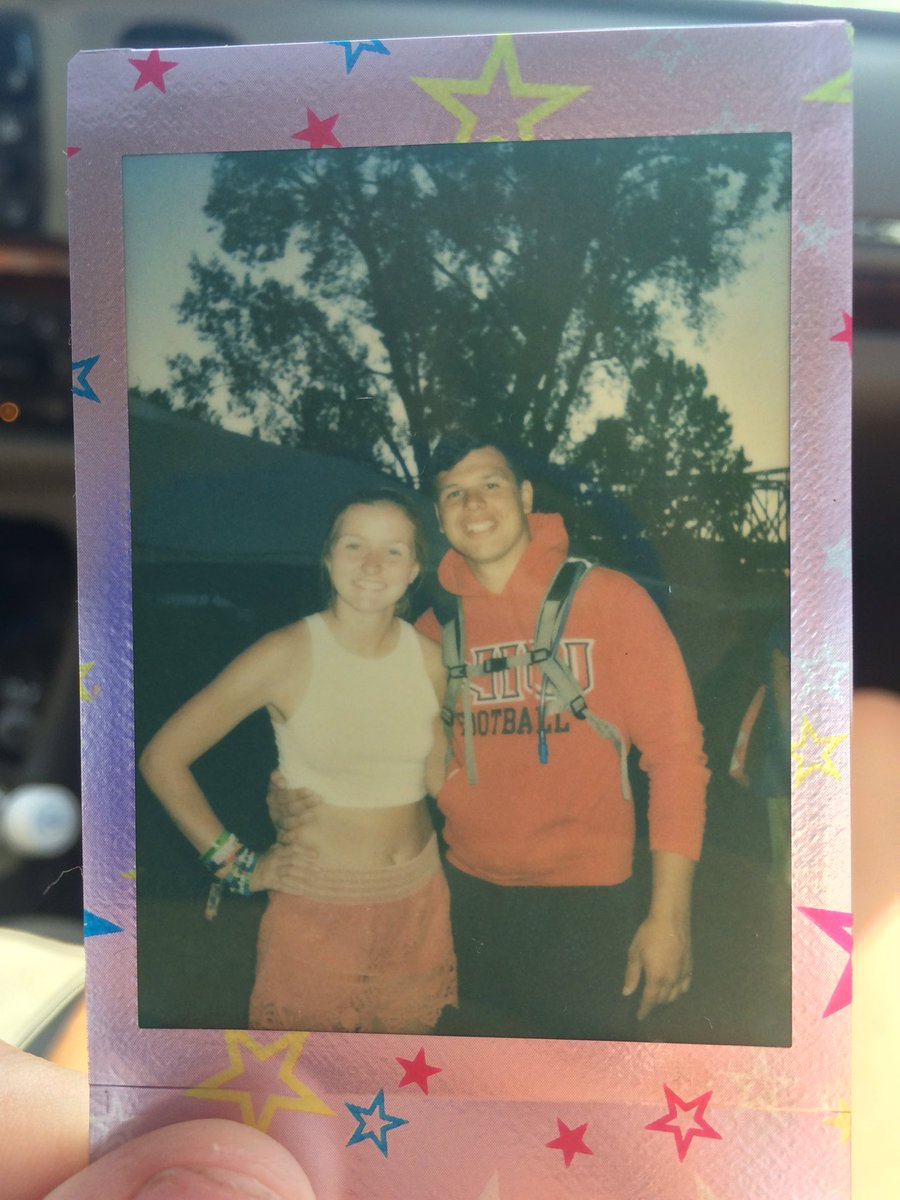 _CassGotAss's tweet photo. take me back to the best weekend of my life #dft2016 https://t.co/eKE90sIObI