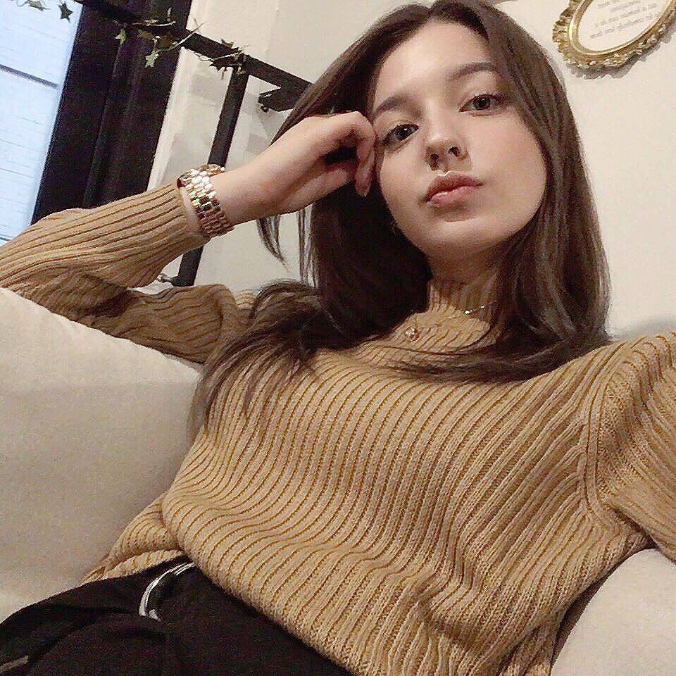 that i-am-sick selfie.