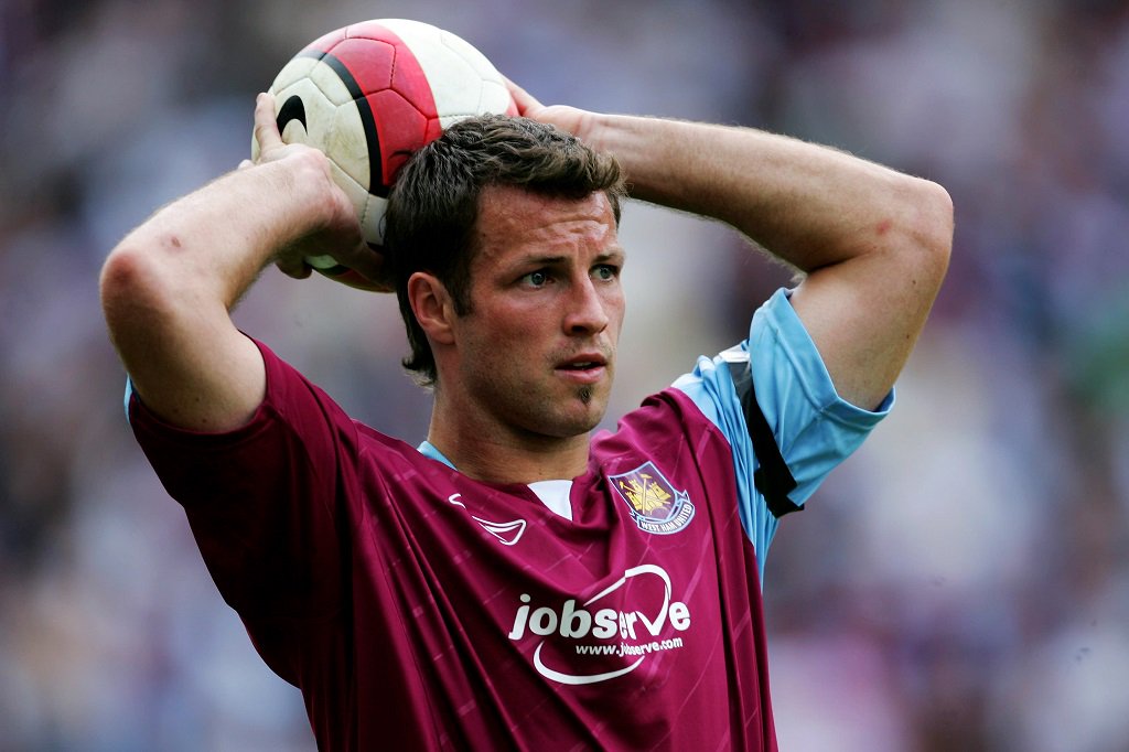 Happy 39th birthday to the captain who led us to the Great Escape in 2007 - Lucas Neill!  