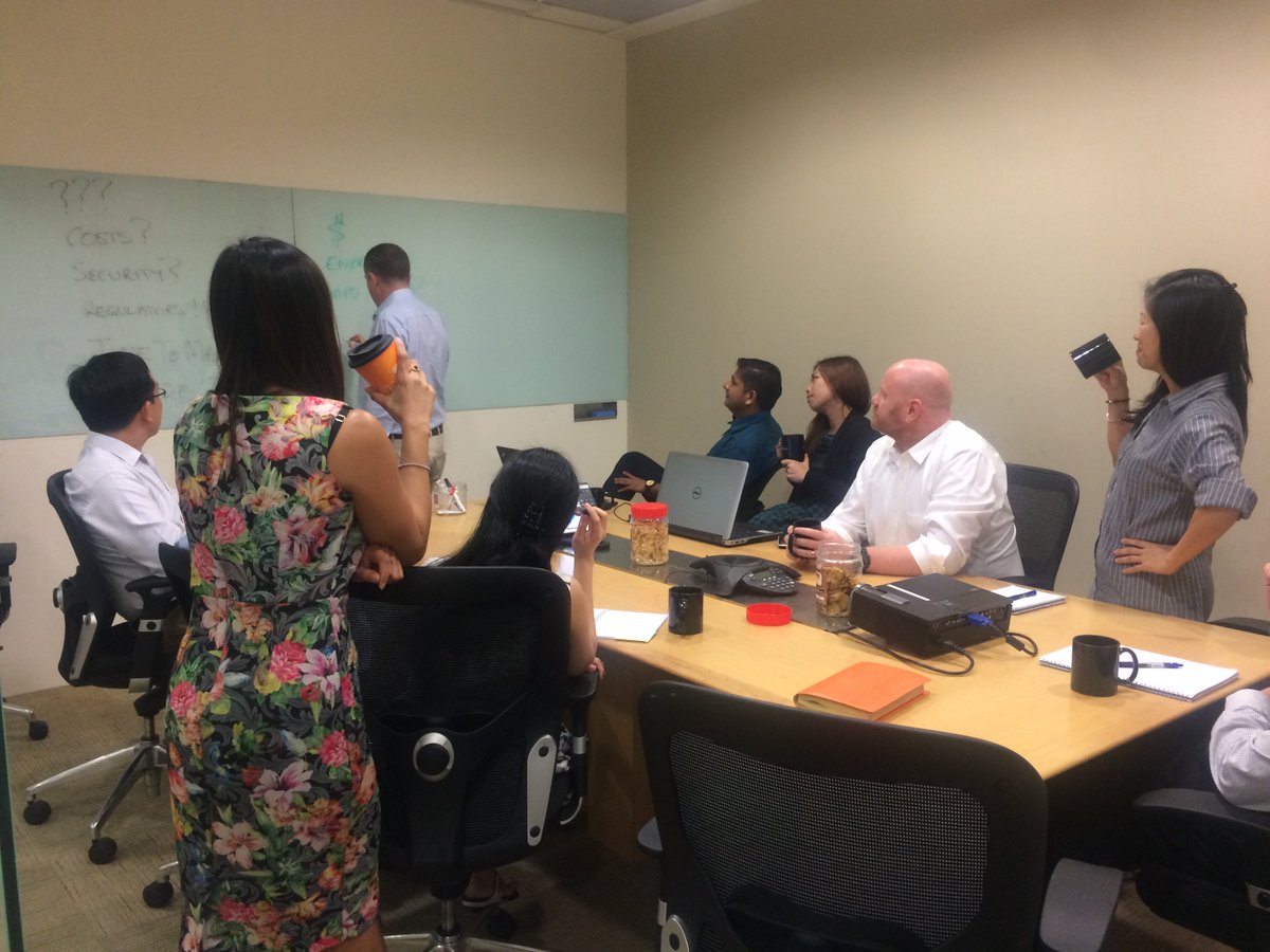 SmartStreamHR's tweet image. An afternoon photo shoot in @SmartStream_STP&apos;s #Singapore office. Thanks to our enthusiastic models #WorkHardPlayHard