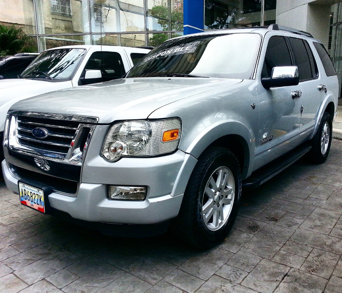 expomarcajl's tweet photo. Disponible Ford Explorer año 2011 4x4 Eddie Bauer. 82.000km. Recibimos su vehículo como parte de pago 0212-4517110 
Contacto: Jennifer Lanz https://t.co/kNzdFk8xOo
