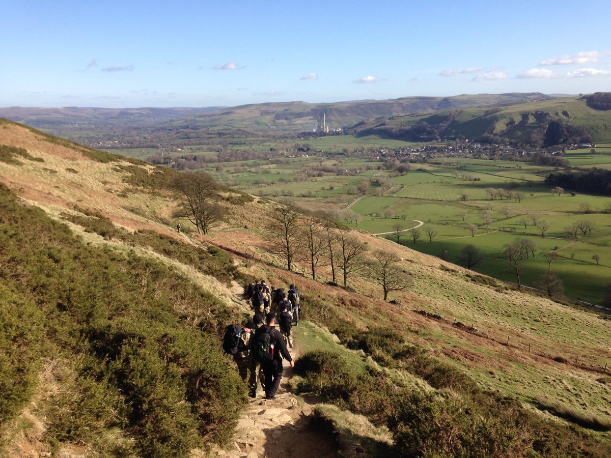 blackopbootcamp's tweet photo. @DixonsCarphone team smashing it in the Peak District! #outdoor #fitness #DCUW17 https://t.co/kF1aGD207j