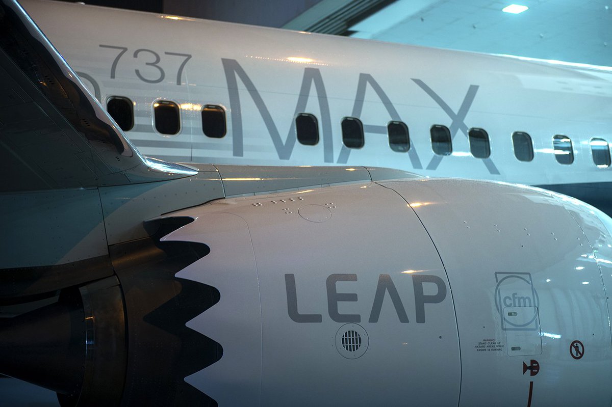NEWS: #Boeing #737MAX 8 with #CFMLEAP-1B engines receives <a href="/FAANews/">The FAA ✈️</a> certification: bit.ly/2mKfZFL #aviation