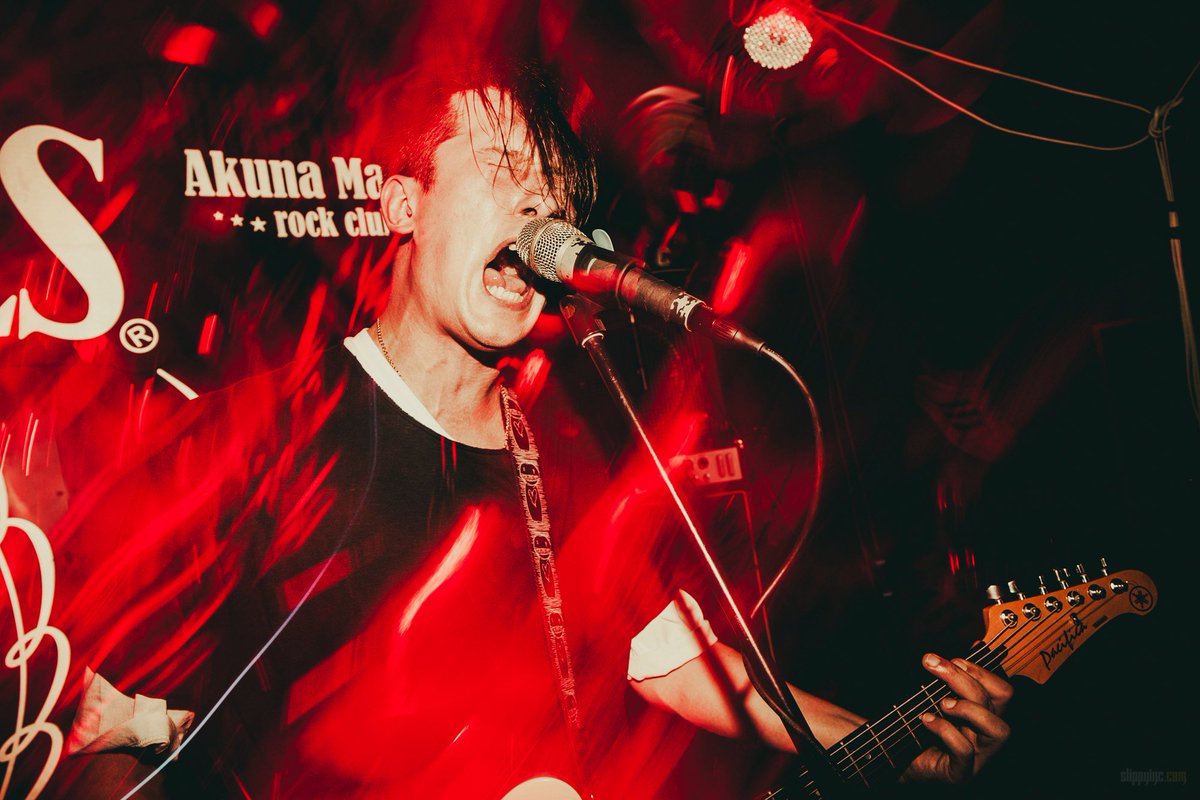 TryLyingAwake's tweet photo. big day live show in Kharkov
#trylyingawake #metalcore #ua #kharkiv #kharkov https://t.co/ApCleCpYIJ