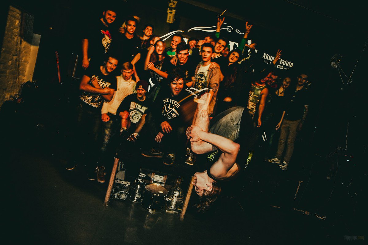 TryLyingAwake's tweet photo. big day live show in Kharkov 25/02/17
#trylyingawake #metalcore #ua #kharkiv #kharkov https://t.co/3pj4kggEeG