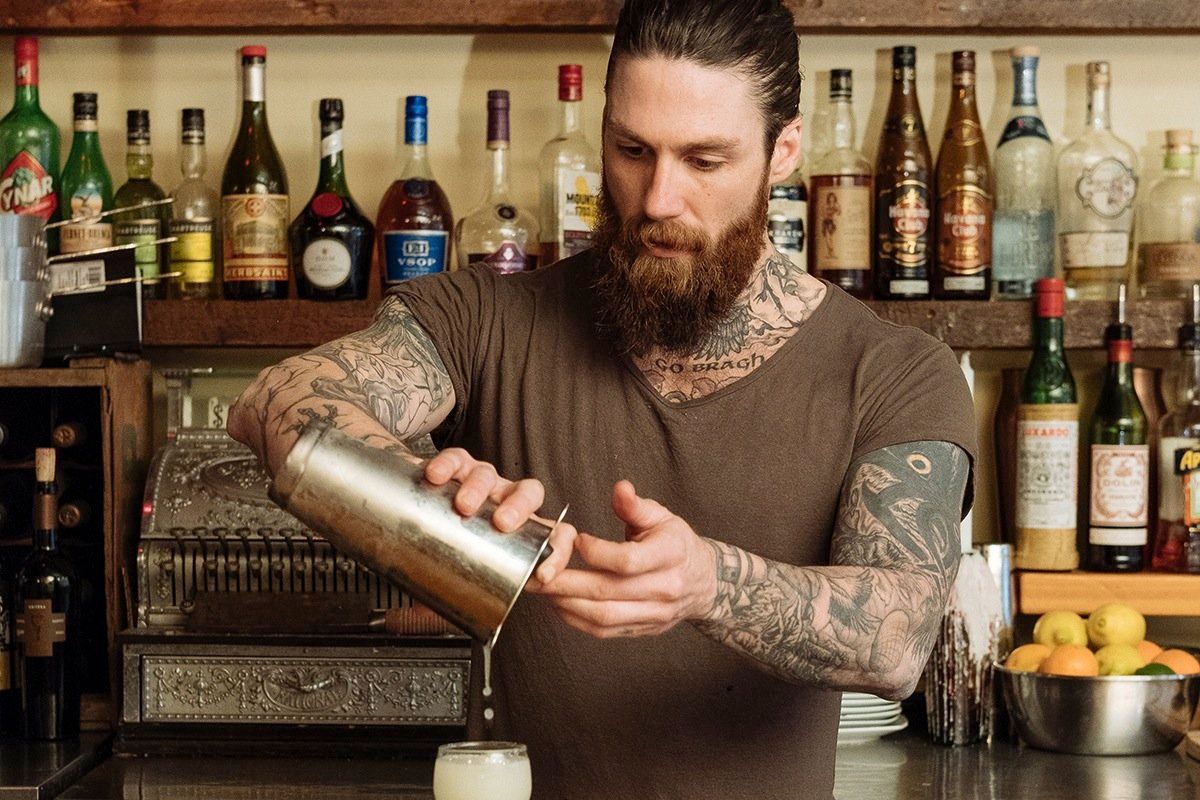 nowtoronto's tweet photo. Theses are the best bars in Toronto https://t.co/wxevLGUHBO https://t.co/mBapSsRoQQ