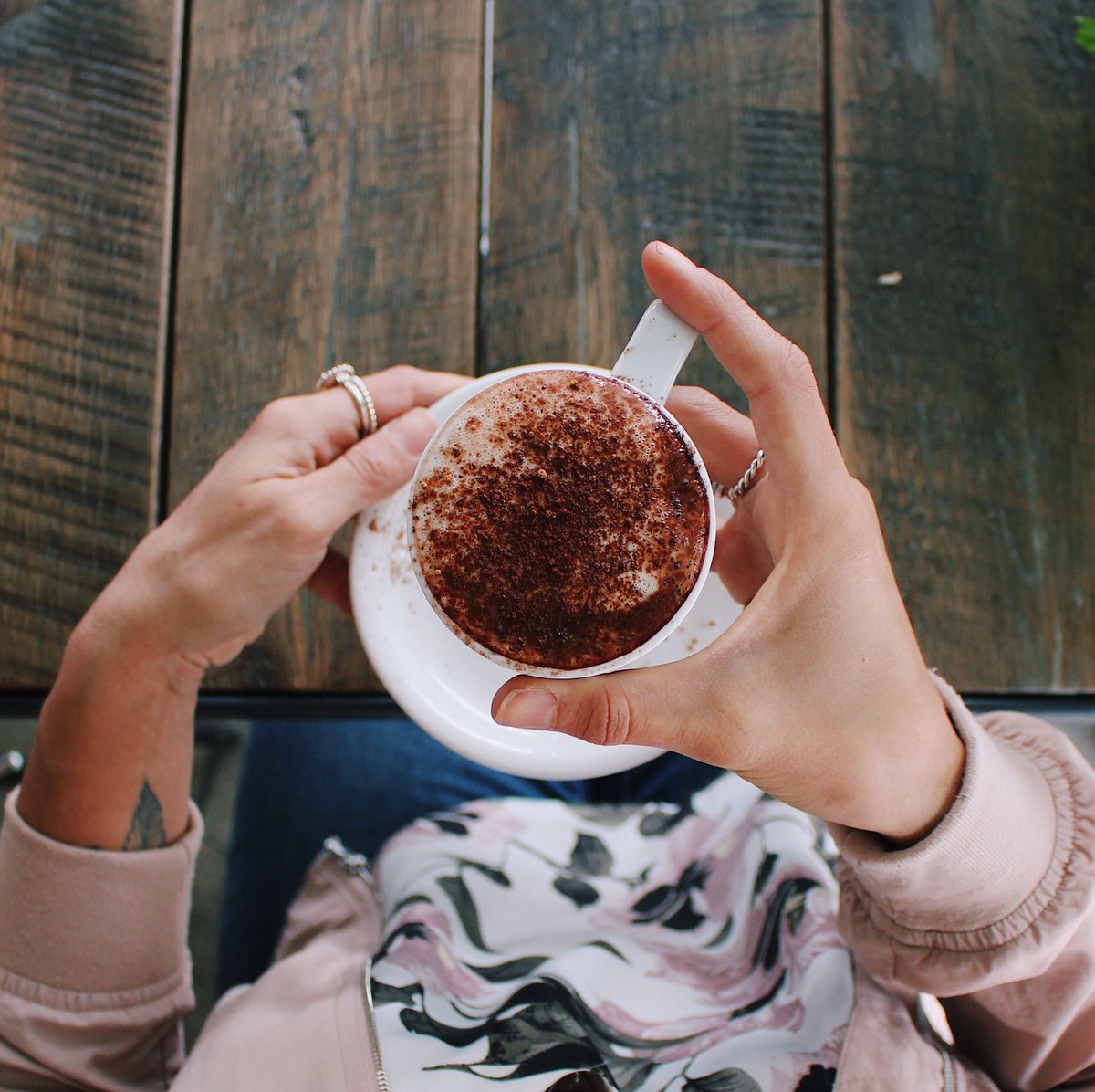 Peace, love, vegan. ❤️🌱 #LaPanthereVerte